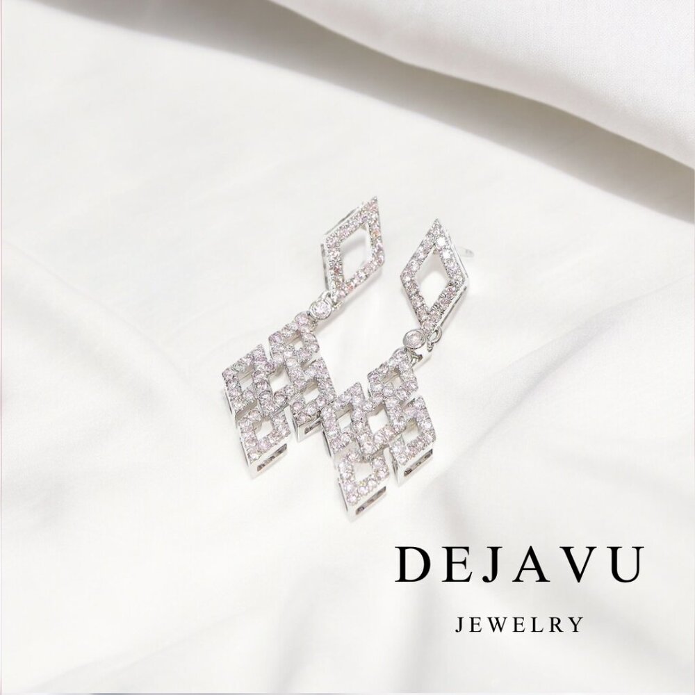 White Gold Diamond Mosaic Earrings